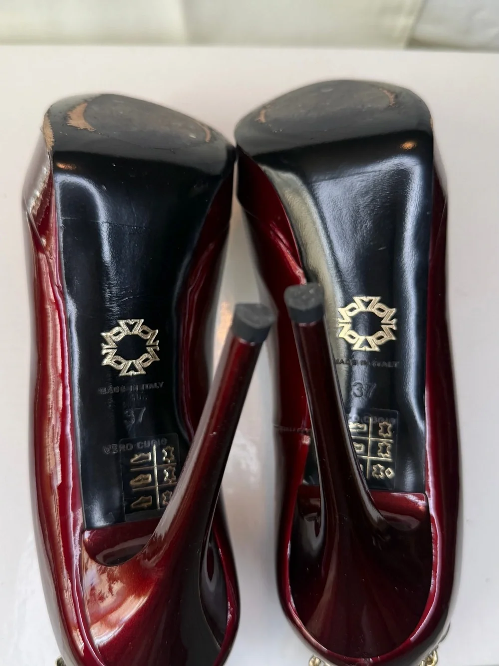 Women's Burgundy Patent Leather Pumps